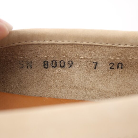 Ferragamo Flats Sz 7 Beige Suede Silver Hardware Driving Moc Leather Loafers - Picture 9 of 12